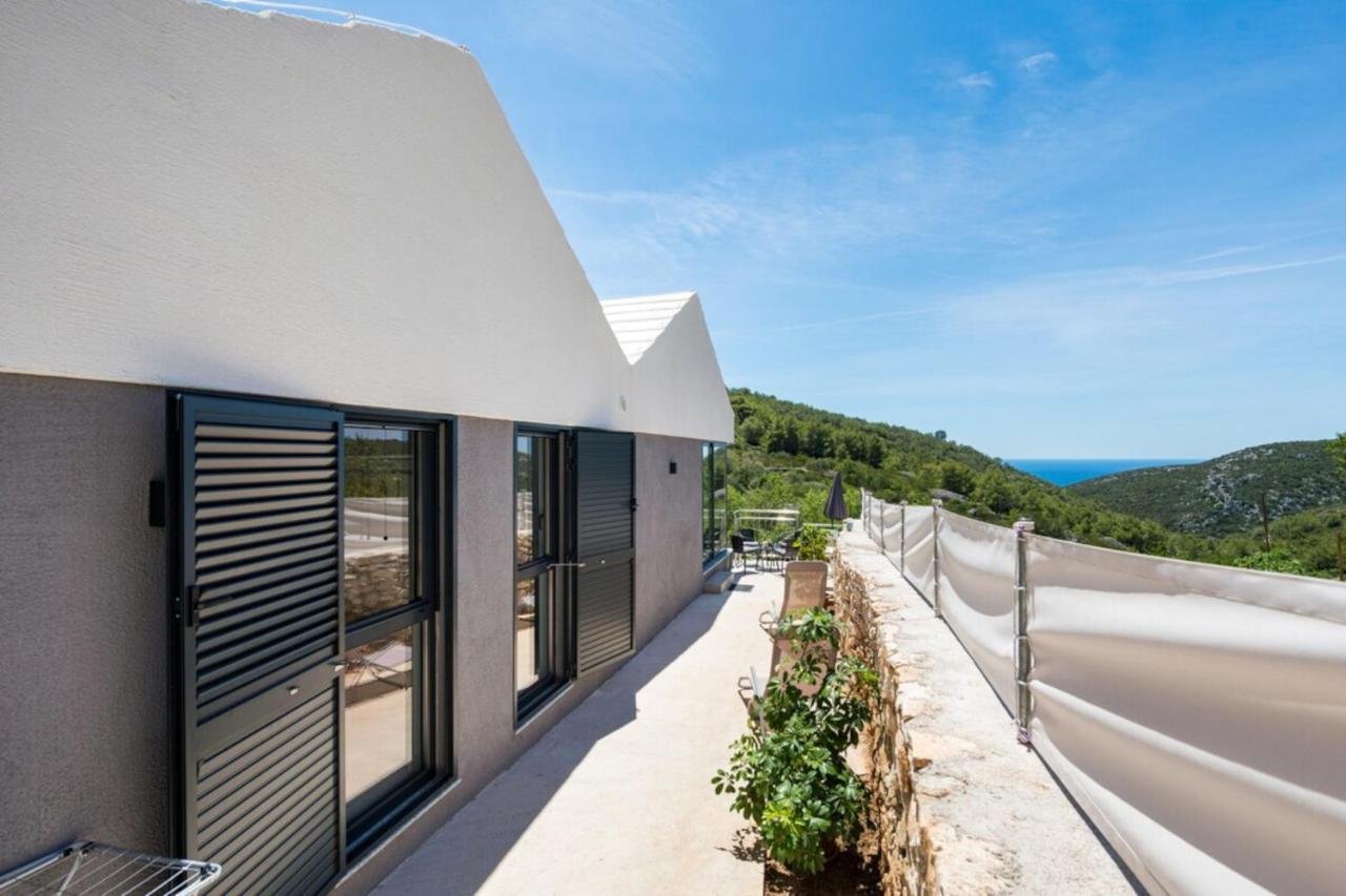 Villa Rural House Pikola With Sea View On Vis Island Komiža Exterior foto